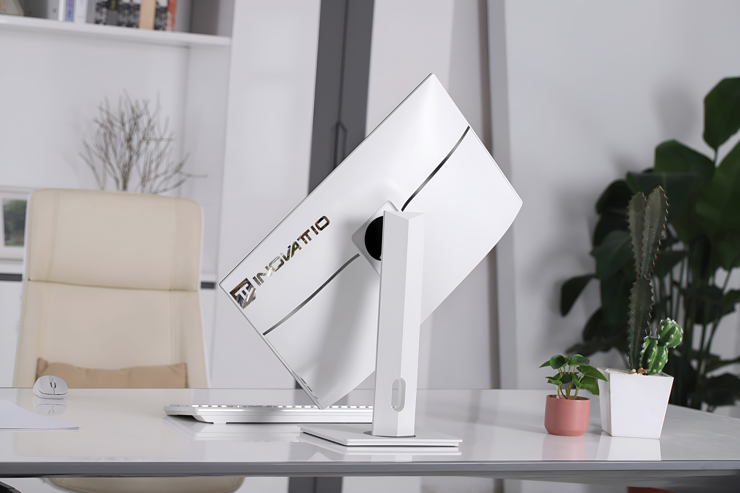 Computador Inovattio All in One Chroma — design elegante e alto desempenho para uso corporativo e Home-Office